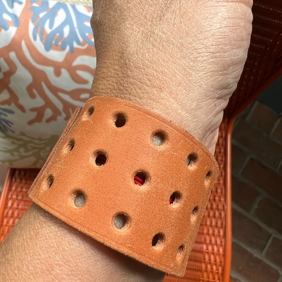 Hermes Perforated Brown Cowhide Leather Silver Tone Bracelet RARE!!! - Picture 4 of 16